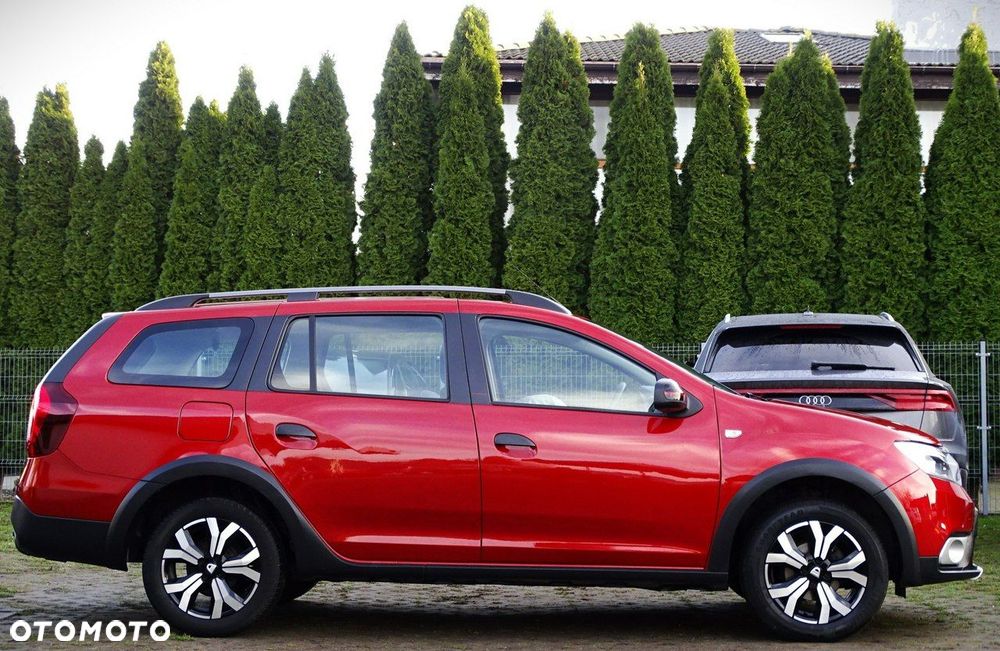 Dacia Logan TCe 90 S&S Stepway Celebration - 7