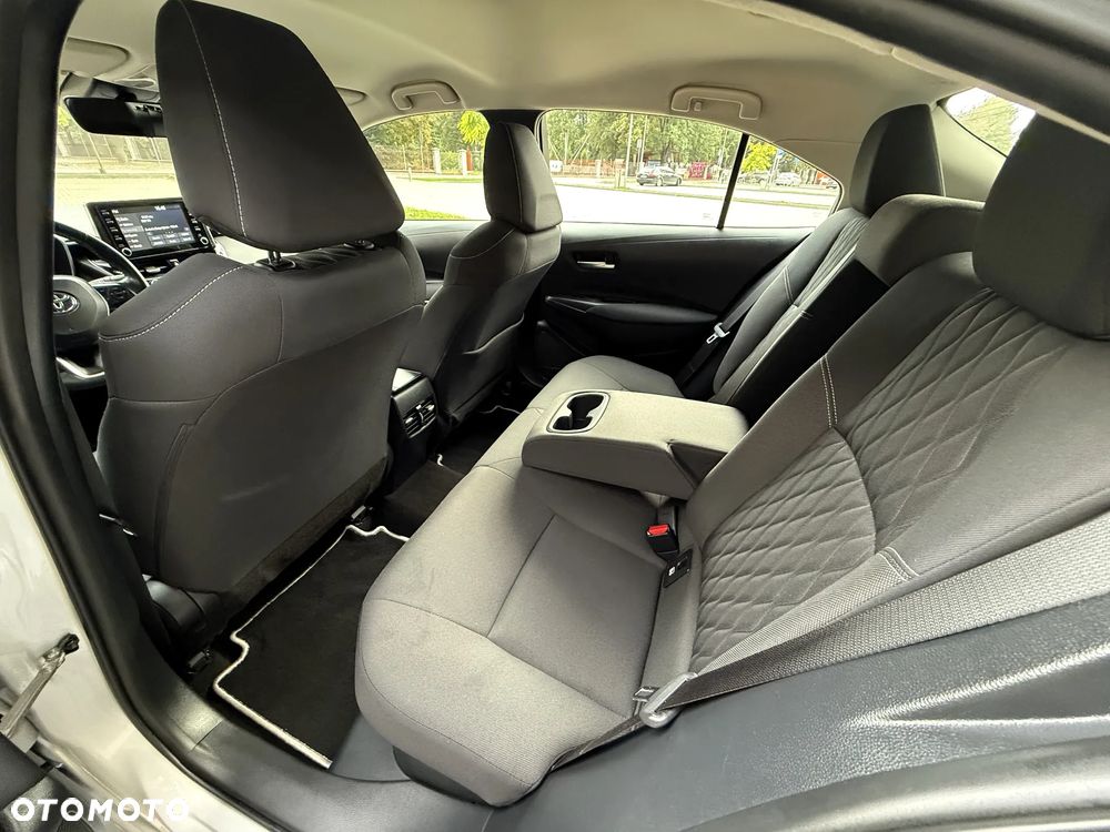 Toyota Corolla 1.8 Hybrid GPF Comfort - 18
