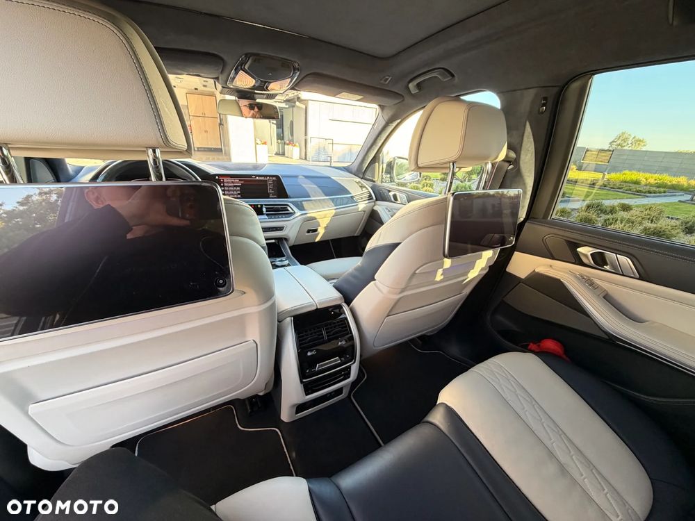 BMW X7 xDrive40d mHEV - 2