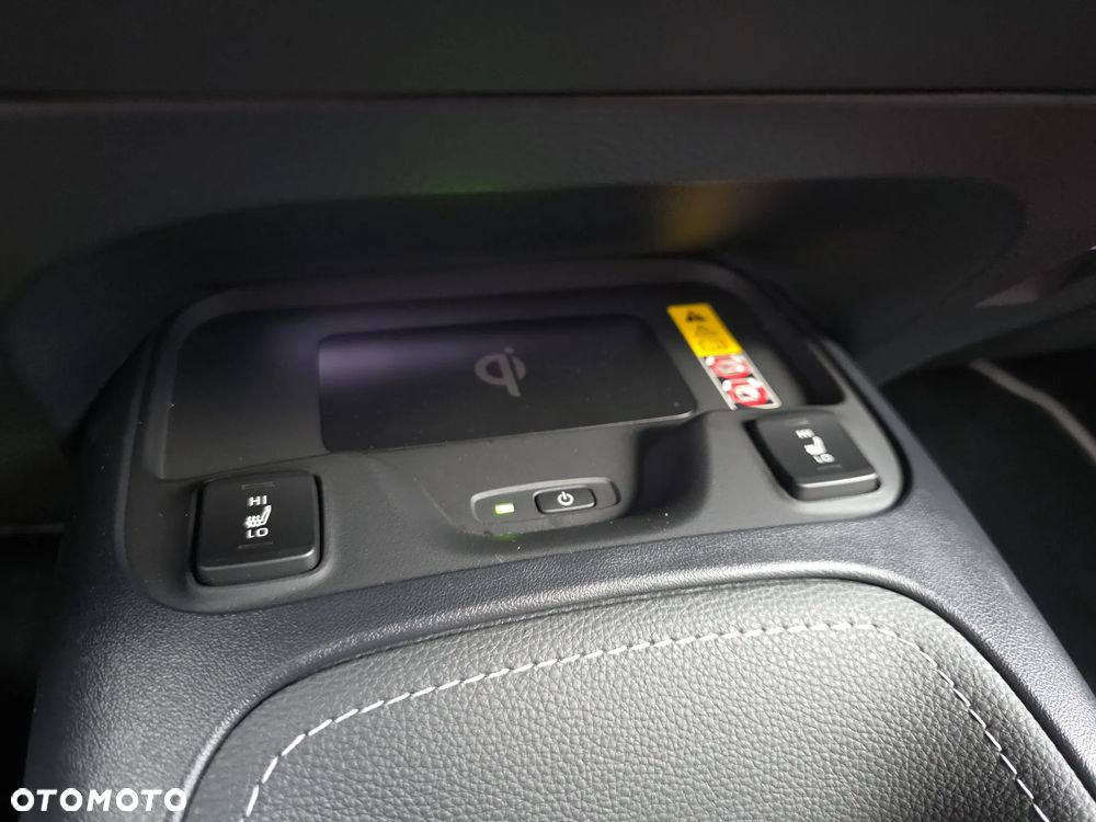 Toyota Corolla 1.8 Hybrid Style - 26