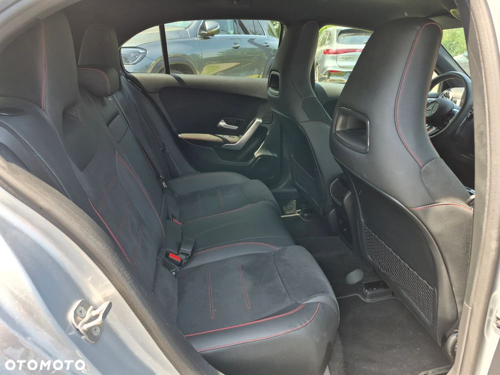 Mercedes-Benz Klasa A 200 AMG Line 7G-DCT - 20