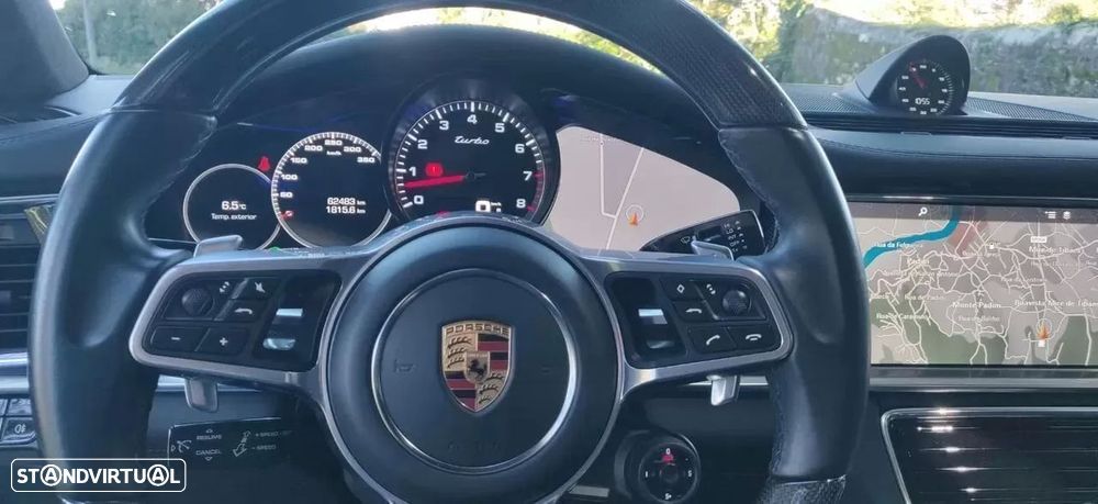 Porsche Panamera Turbo Executive - 35