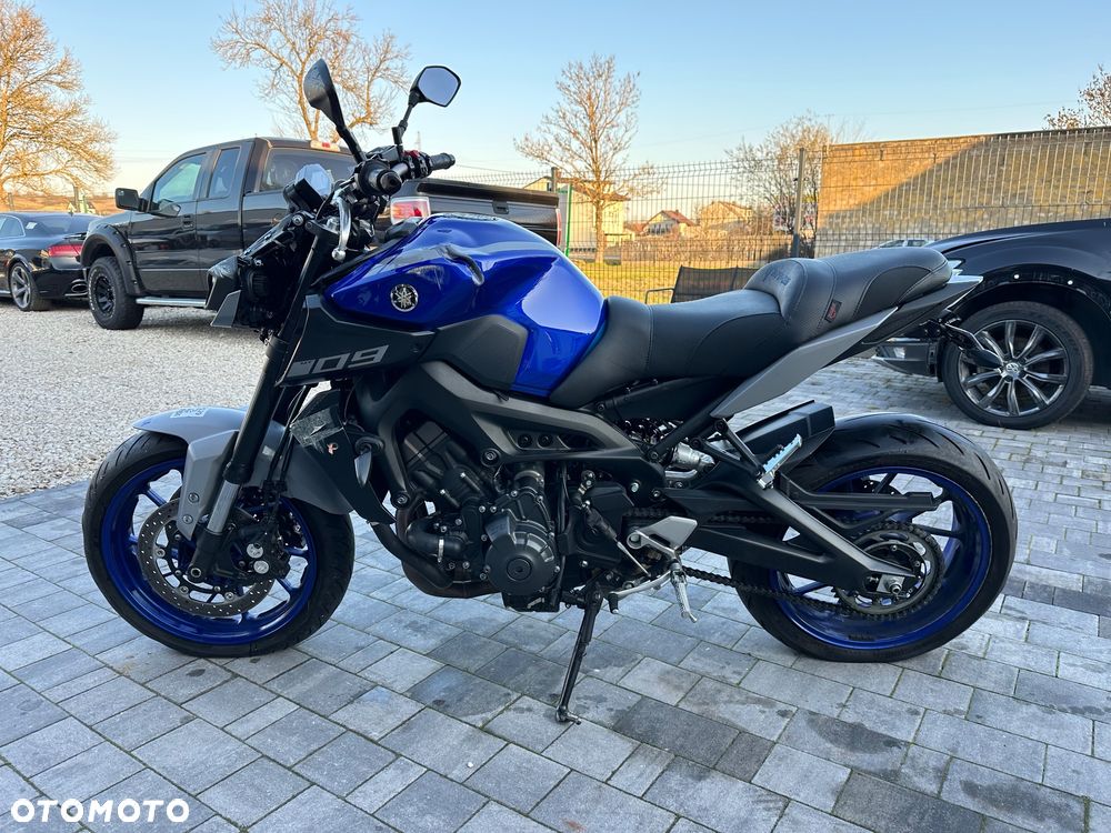 Yamaha MT - 1