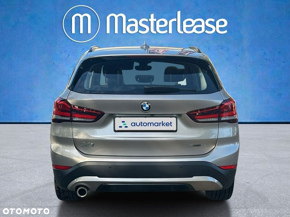 BMW X1 - 6