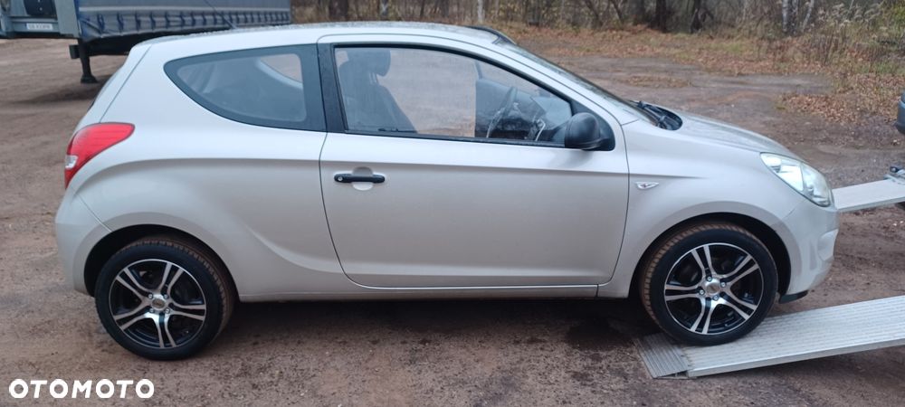 Hyundai i20 1.2 Classic - 9