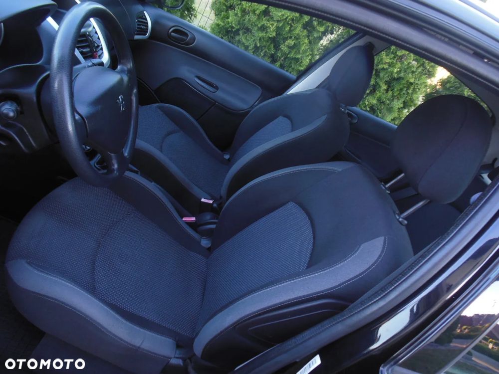 Peugeot 206 plus - 8