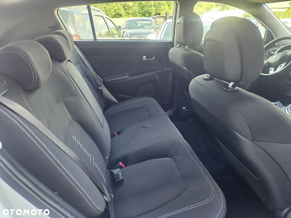Kia Sportage 1.7 CRDI 2WD Attract - 8