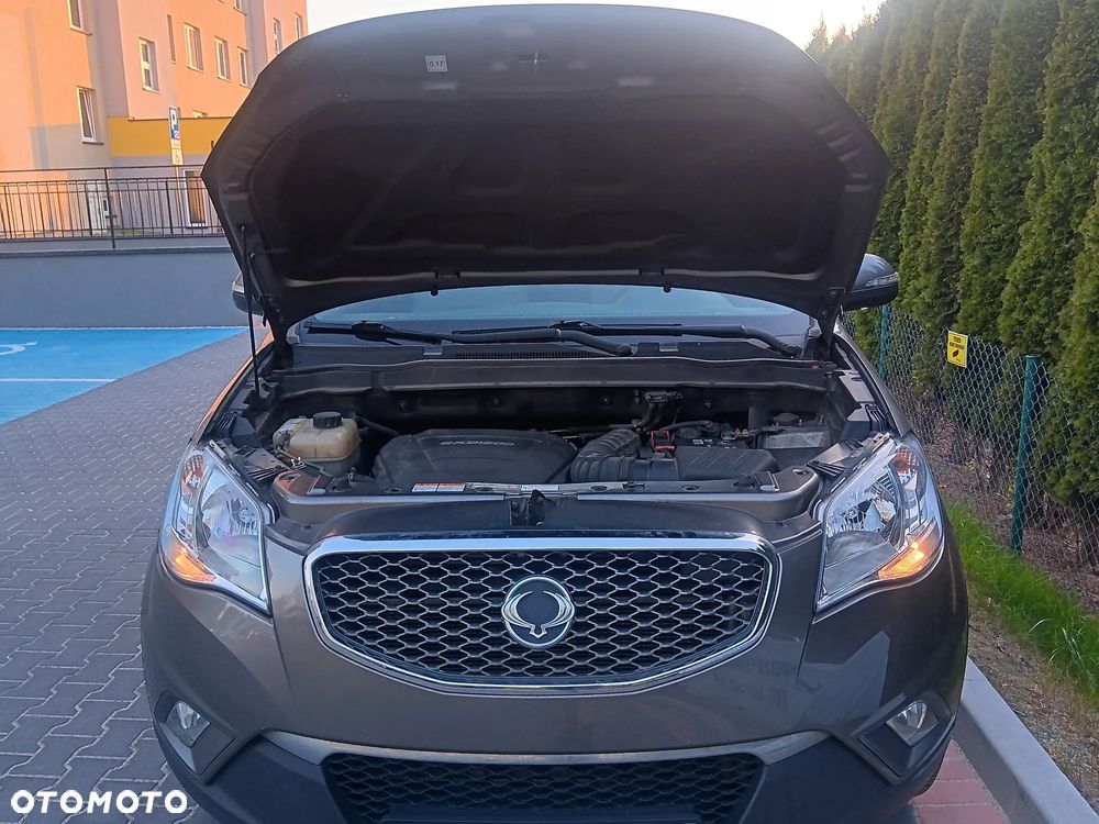 SsangYong/KGM Korando 2.0 E-XDi DPF 4WD Automatik Quartz - 10
