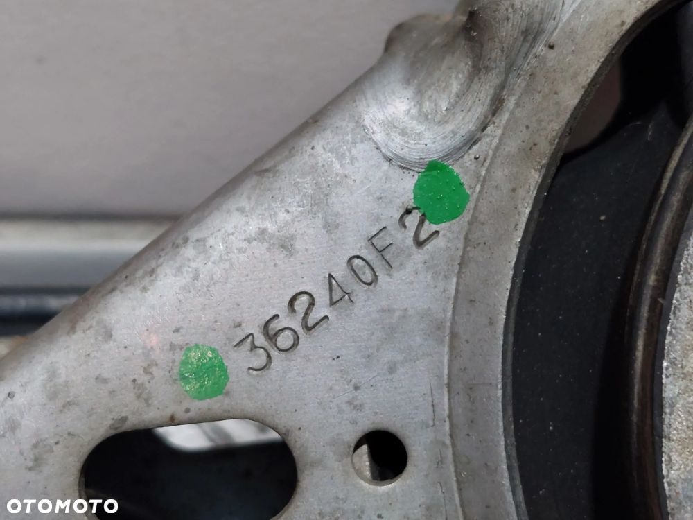 PODUSZKA SKRZYNI DOLNA RENAULT SCENIC III 3 1,4 TURBO R 2011 NR 36240F2 - 2