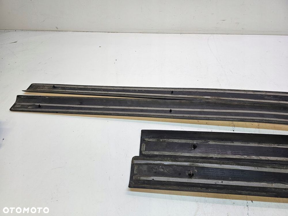 LISTWA LISTWY PROGOWE S-LINE KOMPLET AUDI A6 C6 - 6