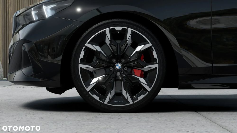 BMW Seria 5 520d xDrive mHEV M Sport - 4