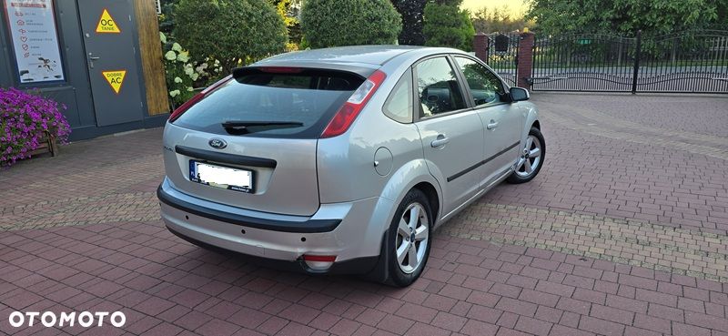 Ford Focus 1.6 Ti-VCT FX Gold / Gold X - 4