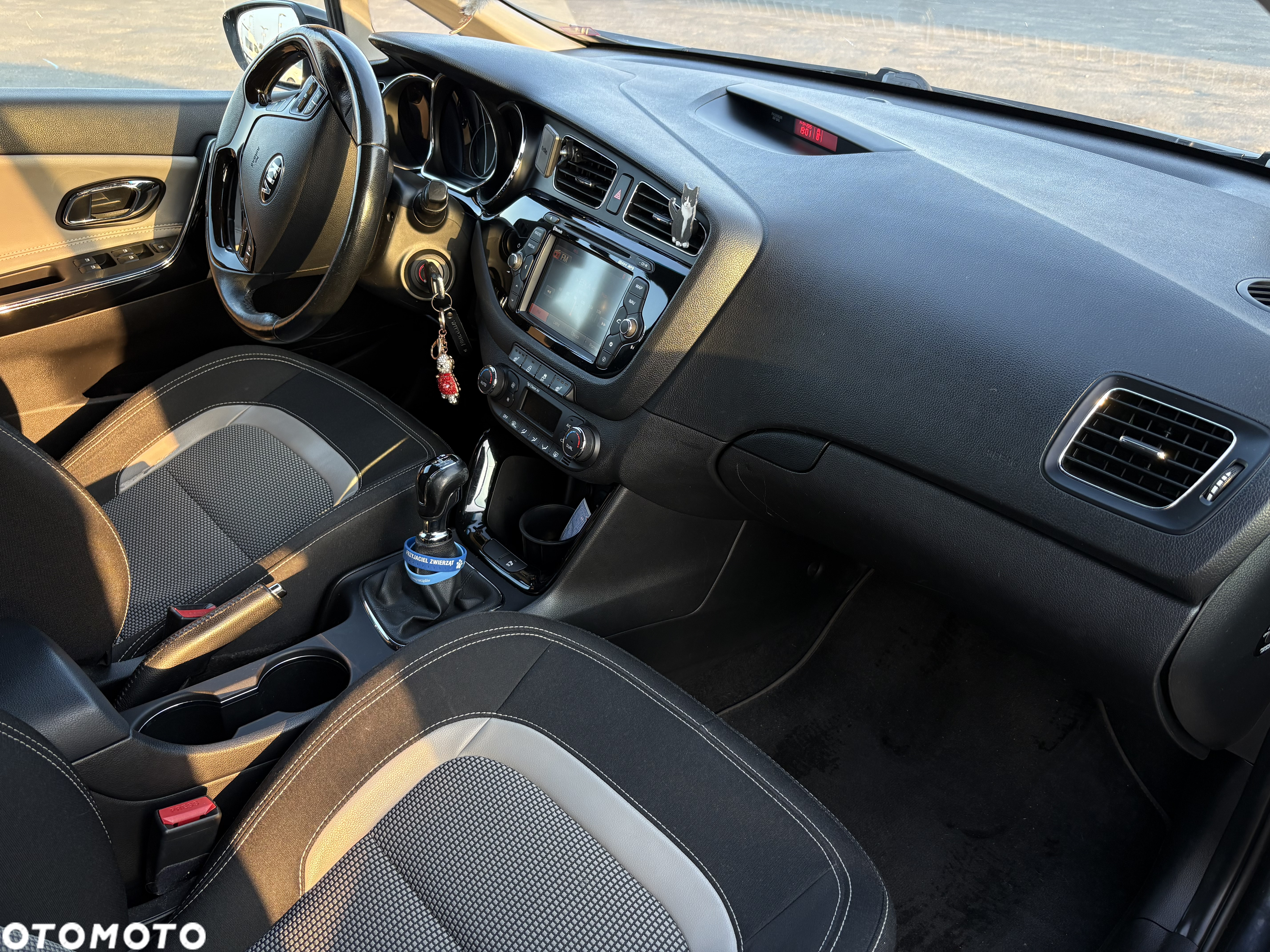Kia Ceed 1.6 GDI Platinum Edition - 11