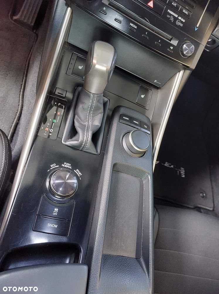 Lexus IS 250 Elegance - 19