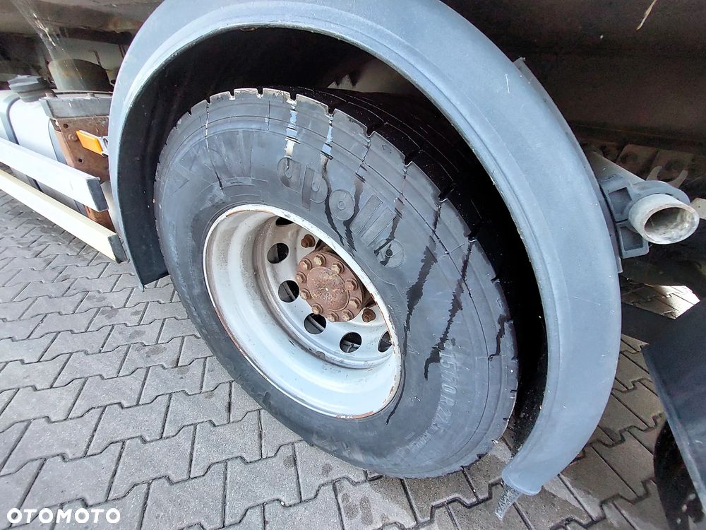 Mercedes-Benz ACTROS MP4 - 9