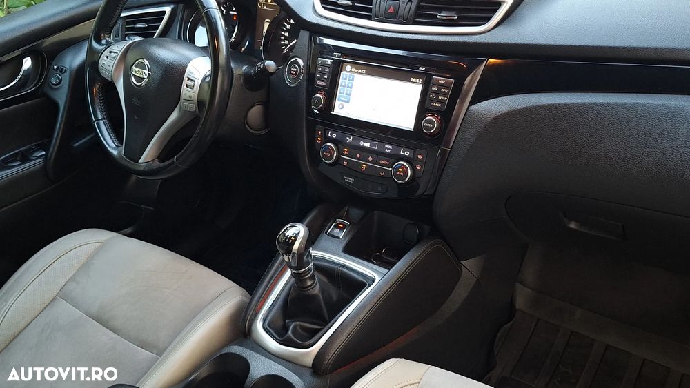 Nissan Qashqai 1.6 DCI ALL-MODE 4x4i Black Edition - 10