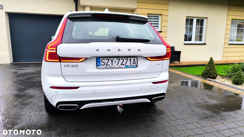 Volvo XC 60 T6 AWD Recharge Geartronic RDesign Expression - 7