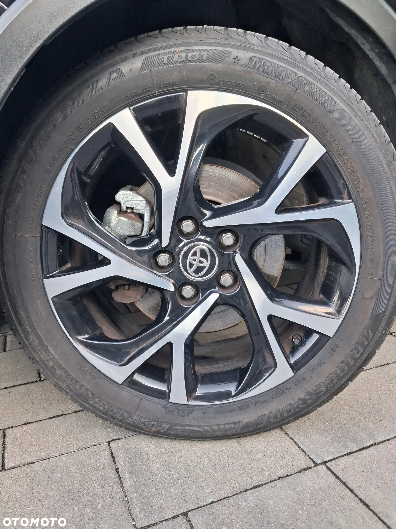 Toyota C-HR - 22