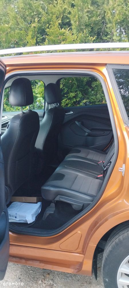 Ford Kuga 2.0 TDCi 4x4 Titanium - 9