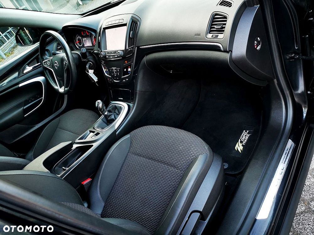 Opel Insignia 1.6 Turbo Innovation - 17