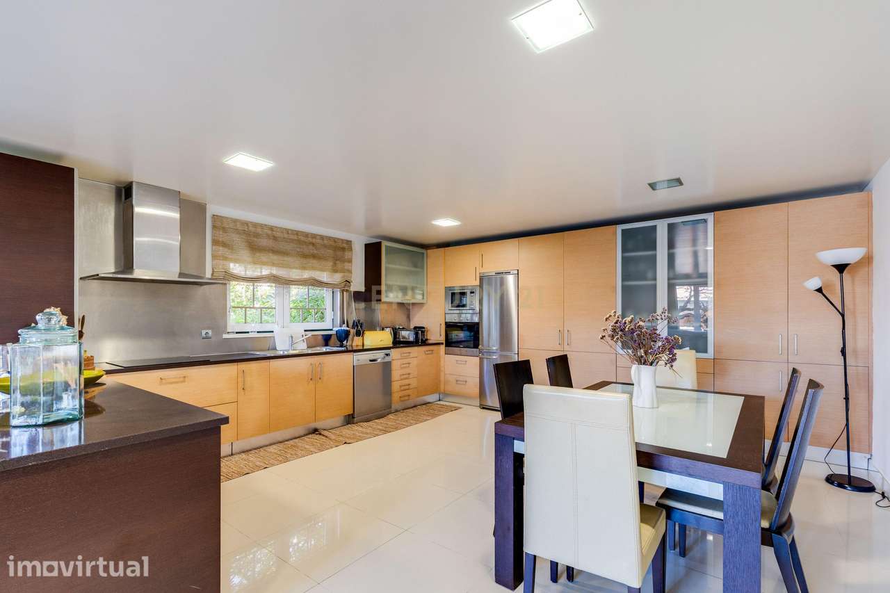 Luxuosa Moradia T 5 com Vista Panorâmica em São Simão de Litém, Pombal - Grande imagem: 4/60
