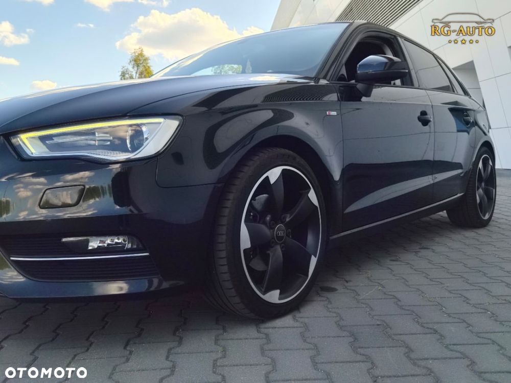 Audi A3 Sportback - 15
