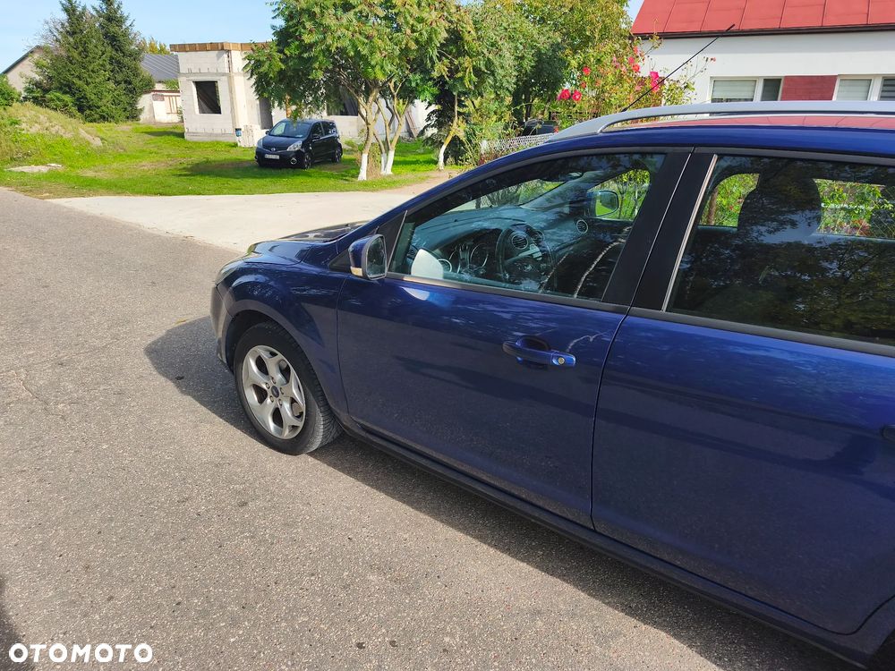 Ford Focus 1.6 TDCi Ambiente - 5