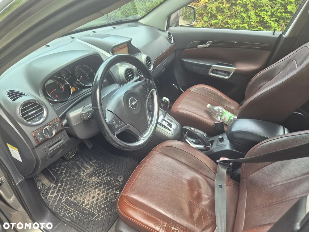 Opel Antara 3.2 V6 4x4 Cosmo - 10