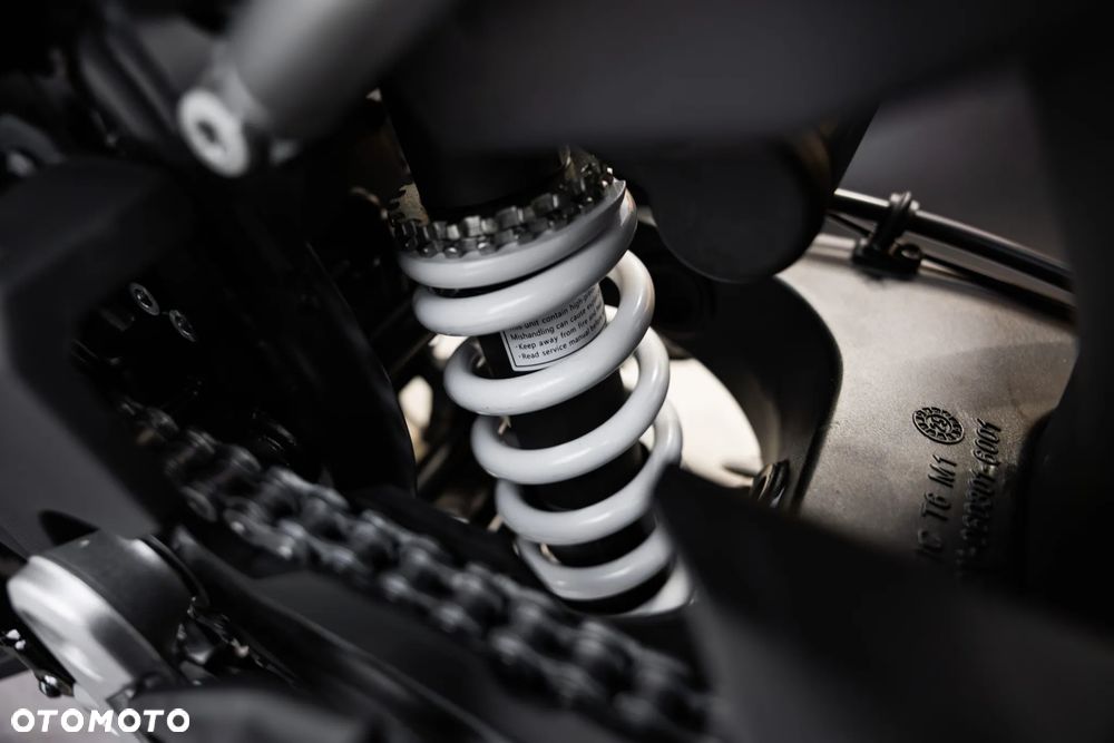 CFMoto MT - 12