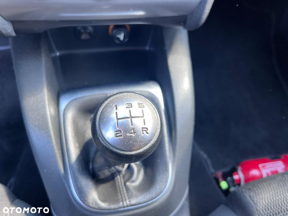Citroën C4 BlueHDi 100 Business Class - 28
