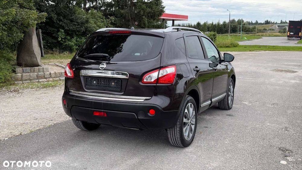 Nissan Qashqai 2.0 dCi 4x4 Tekna - 22