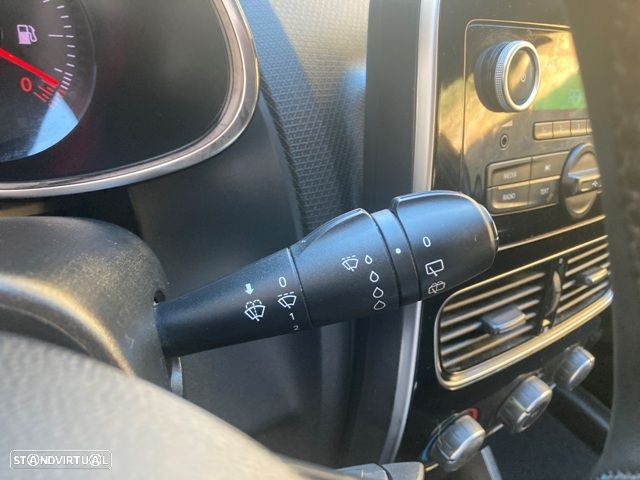 Renault Clio dCi 90 Limited - 13