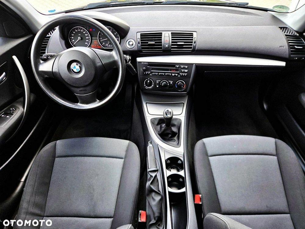 BMW Seria 1 - 10