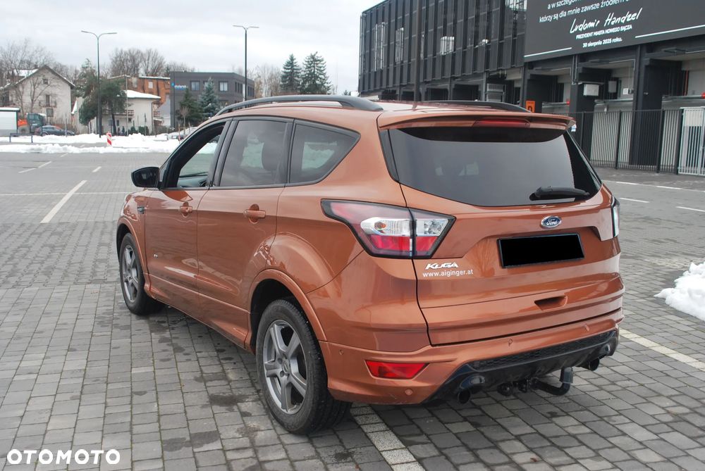 Ford Kuga - 3