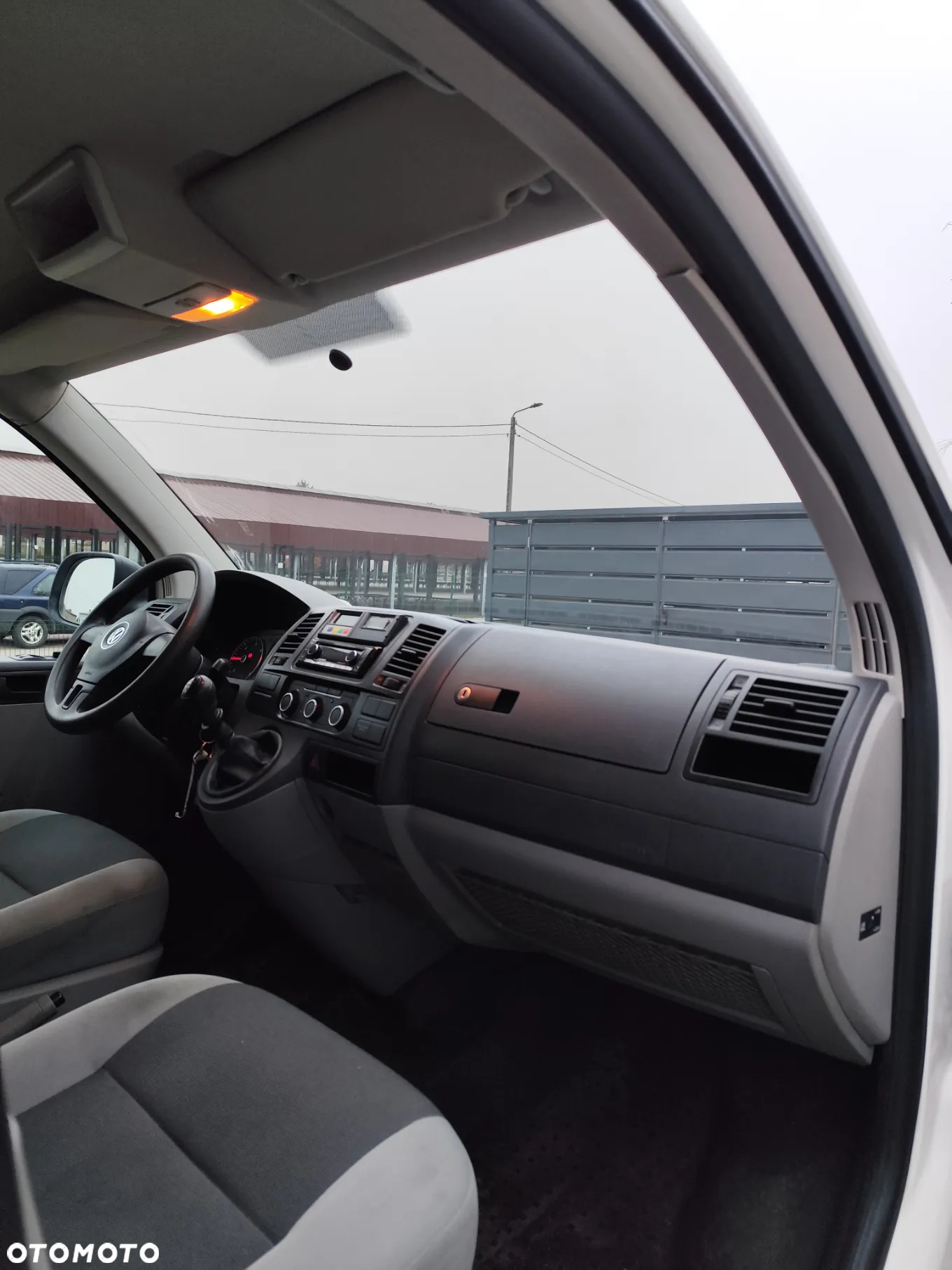 Volkswagen Transporter T6 TDI L1H2 - 12