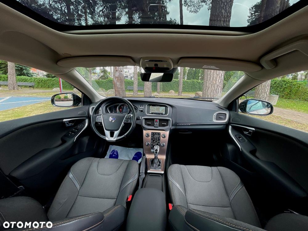 Volvo V40 - 9