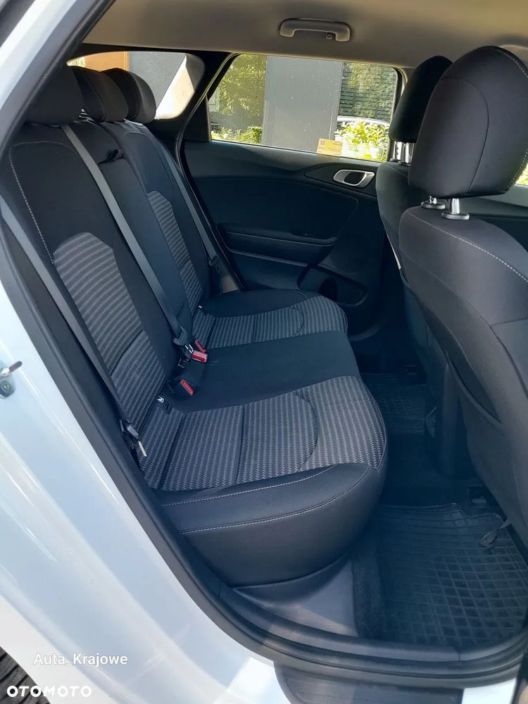 Kia Ceed 1.5 T-GDI M - 29