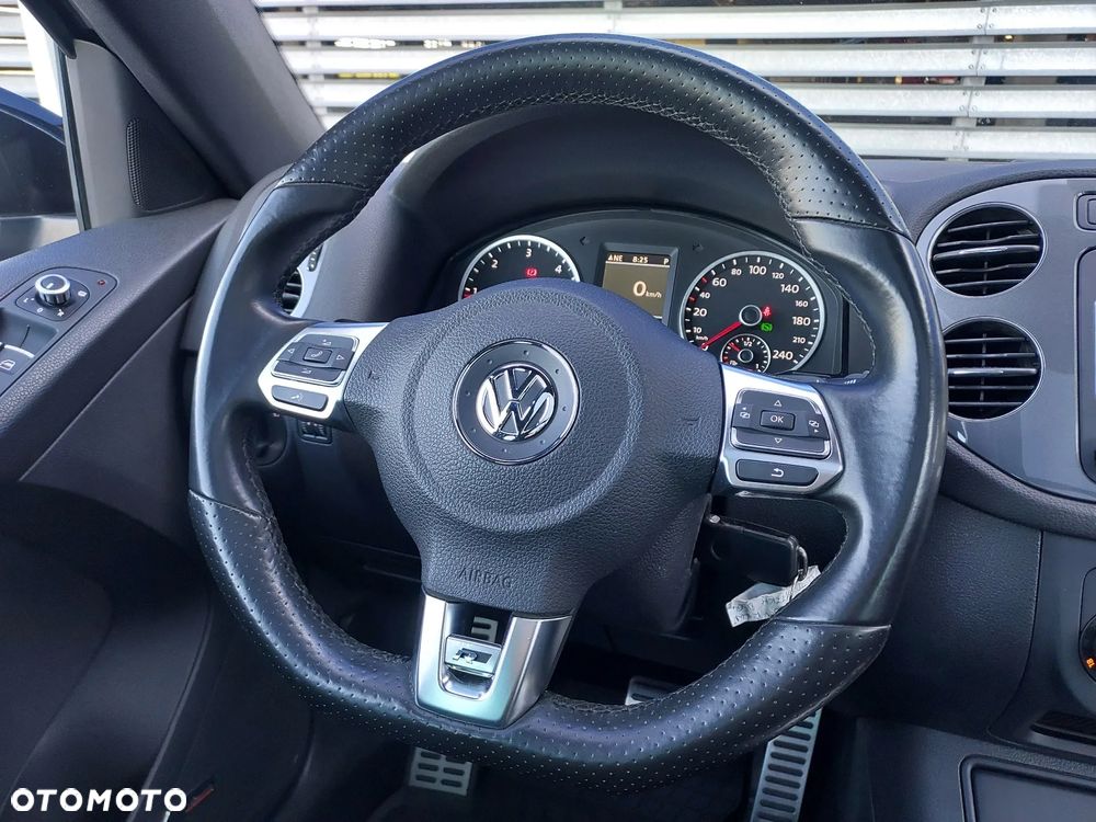 Volkswagen Tiguan 2.0 TDI 4Mot R-Style DSG - 36