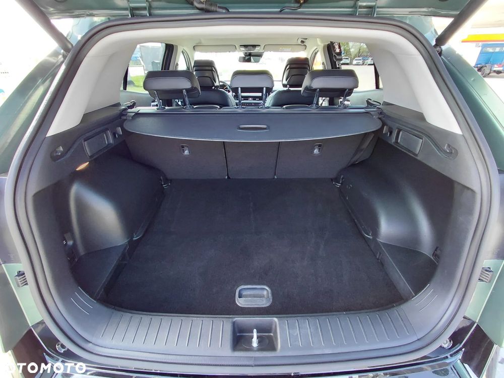 Kia Sportage 1.6 T-GDI HEV Business Line 4WD - 24