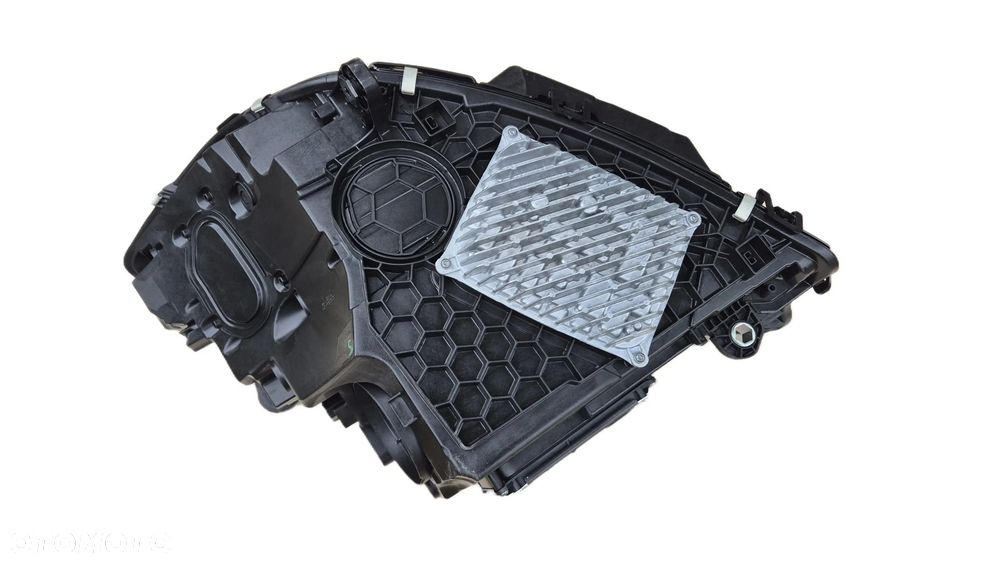 Reflektor Lampa Przód Prawy Mercedes CLE W236 23- Digital OE A2369068801 EU - 9
