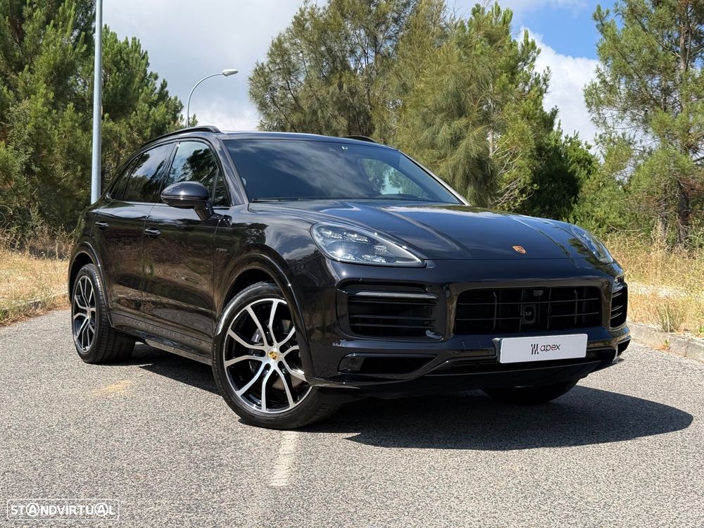 Porsche Cayenne E-Hybrid Tiptronic S Platinum Edition - 3