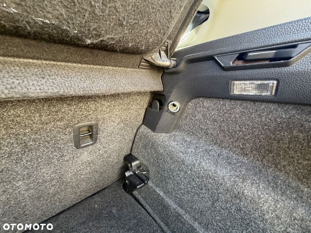 Volkswagen Polo 1.6 TDI DPF Comfortline - 11