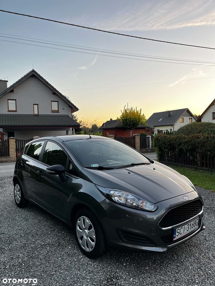 Ford Fiesta 2017 photo 2