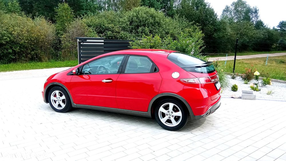 Honda Civic 1.4 i-VTEC - 6