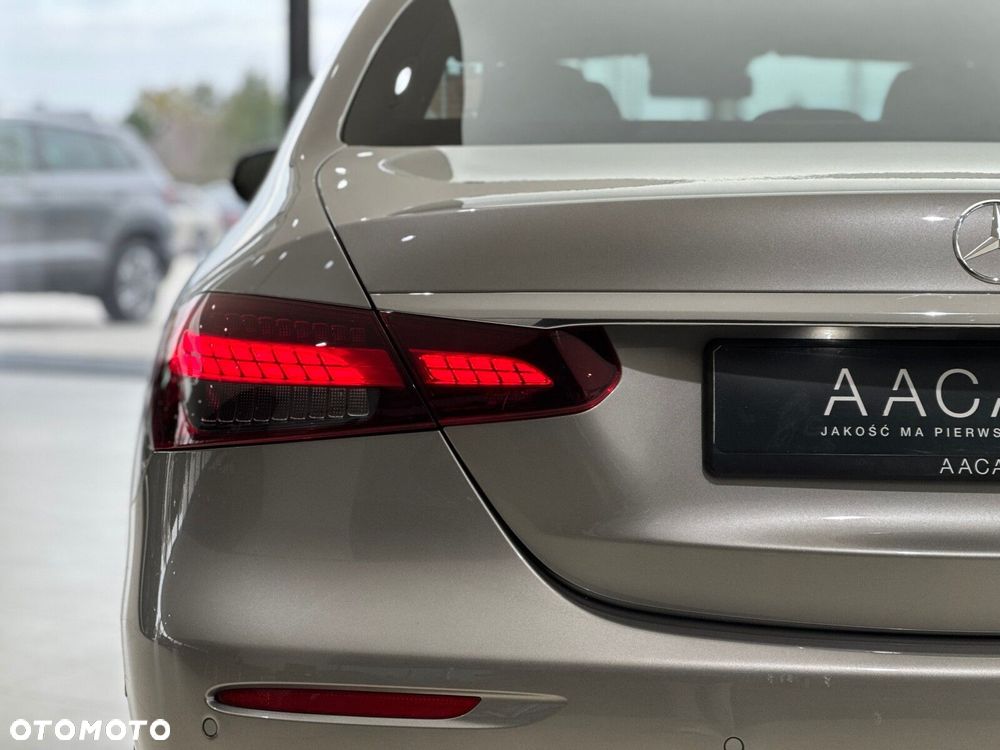 Mercedes-Benz Klasa E - 39