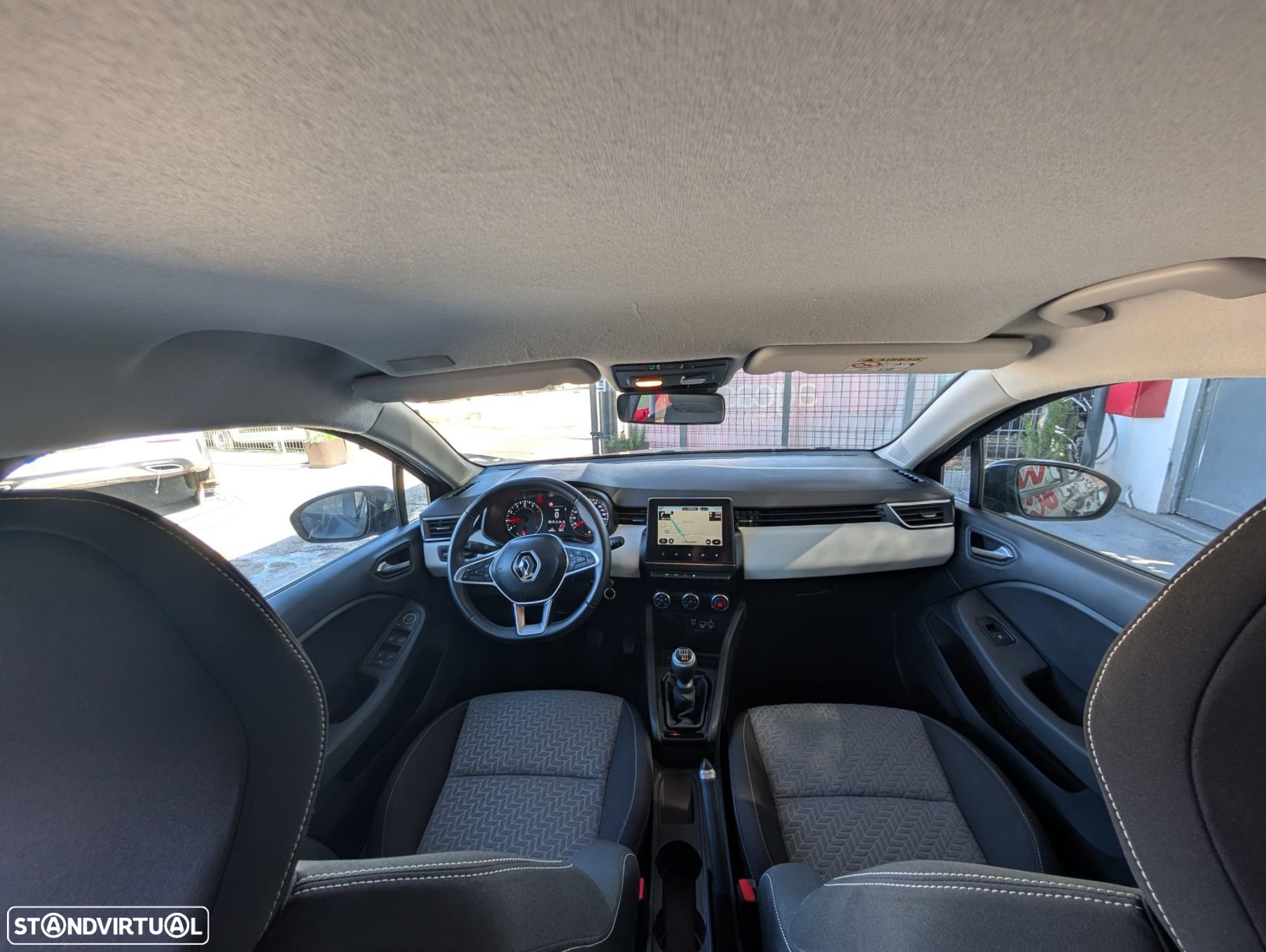Renault Clio 1.0 TCe Intens - 18