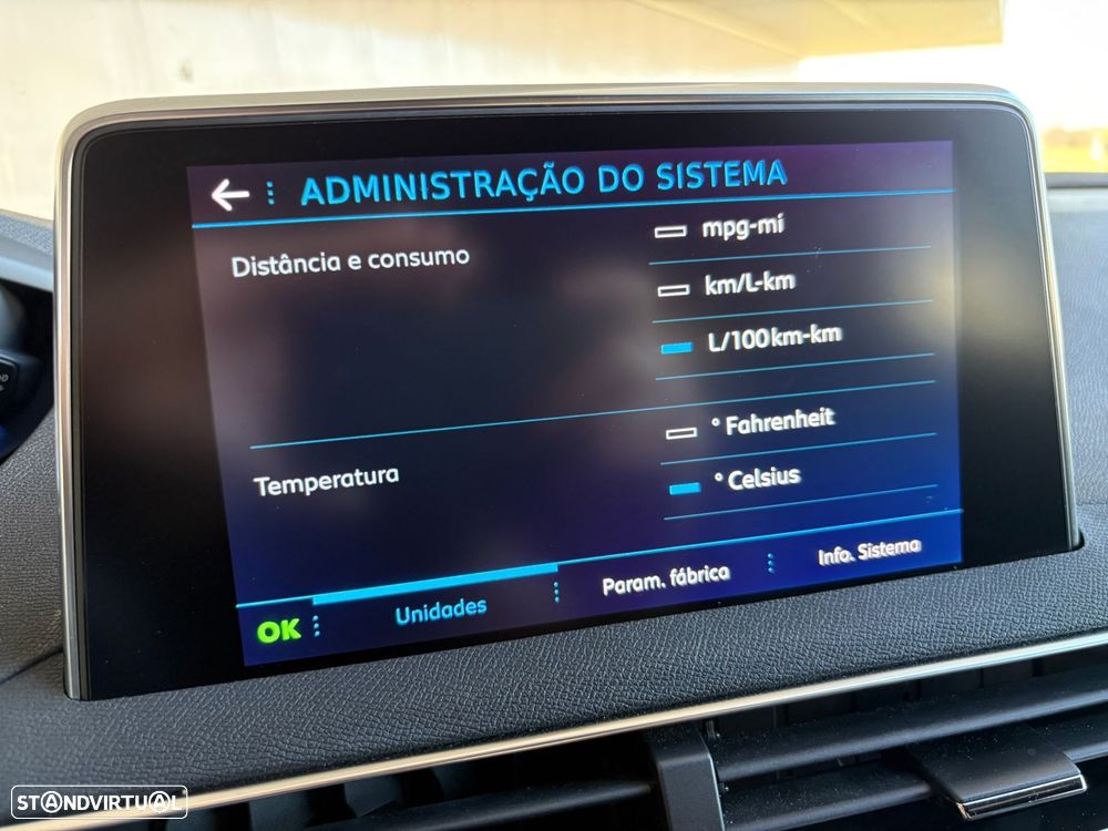 Peugeot 3008 1.2 PureTech GT Line EAT8 - 43