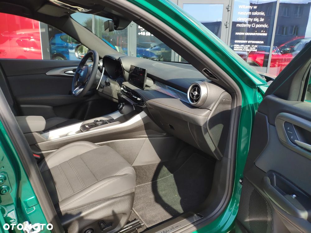 Alfa Romeo Tonale 1.5 T4 GSE mHEV Veloce DCT - 22