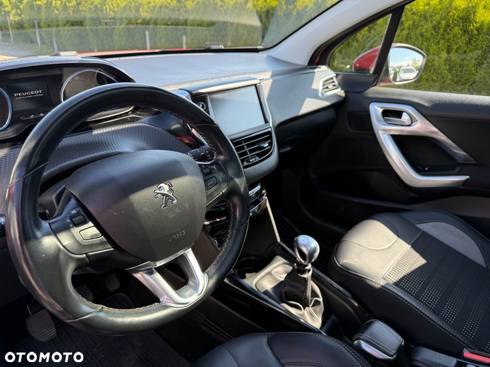 Peugeot 2008 PureTech 110 Stop&Start Allure - 18