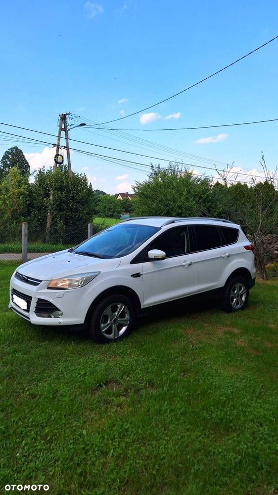 Ford Kuga - 1
